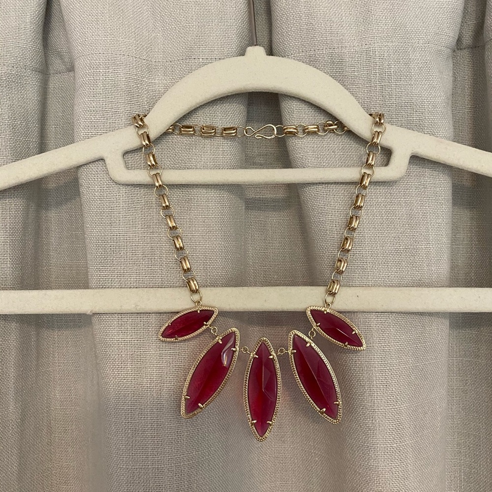 Rare Kendra Scott statement necklace